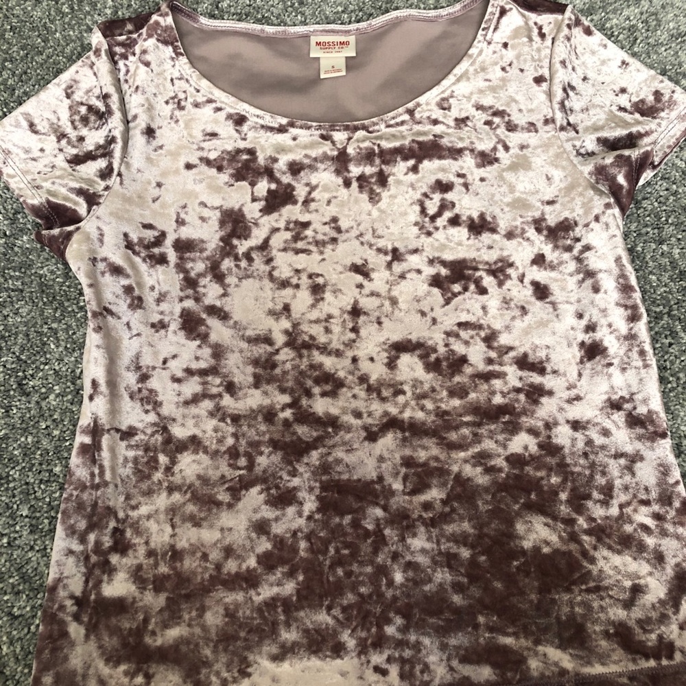 Velvet size small
